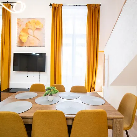 Yellow Sunset Apartman Budapest