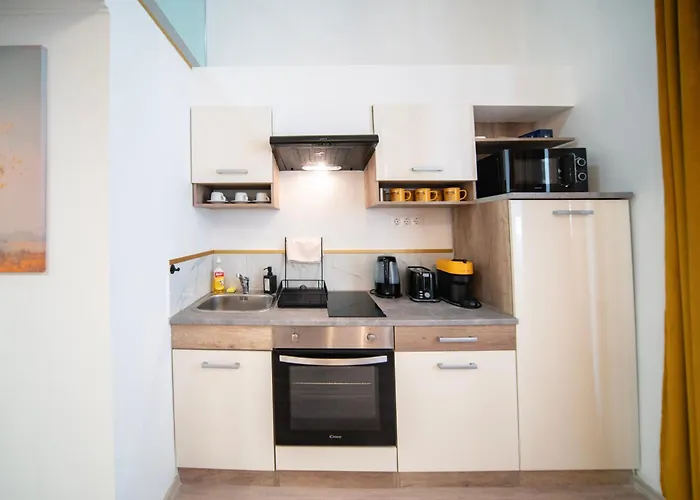 Yellow Sunset Apartament